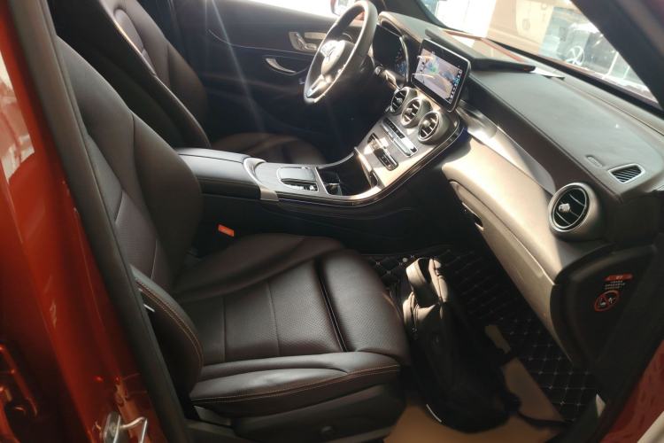 Used Mercedes-Benz GLC 2020 Facelift GLC 300 L 4MATIC Dynamic Edition
