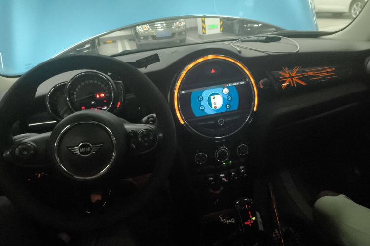 Used MINI MINI 2018 1.5T COOPER Classic Edition