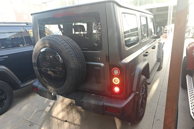 Used 212 T01 2024 2.0T Mechanic
