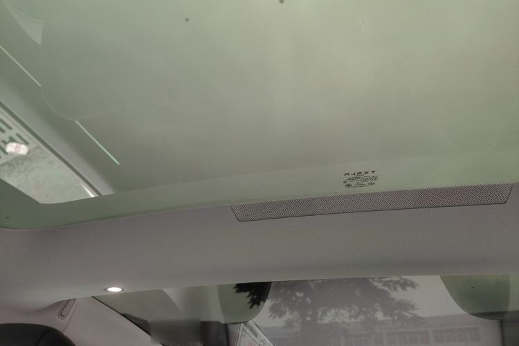 Used Tesla Model 3 2025 Long-Range All-Wheel-Drive Version
