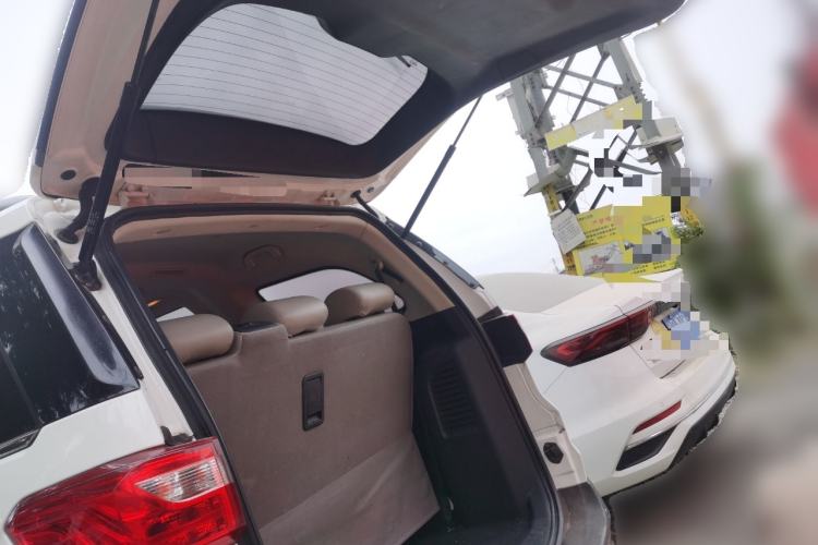 Used HYOSOW H3 2016 H3F 1.5L Manual Prestige Edition Trunk