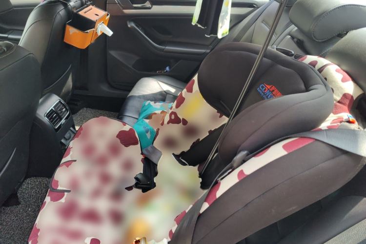 Used Volkswagen Sagitar 2015 1.6L Automatic Comfort Model Left Rear Seat