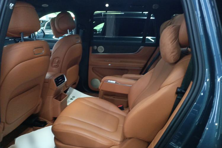 Used Hima AITO M9 2024 Range-Extended Ultra Version 42 kWh 6-Seater Model
