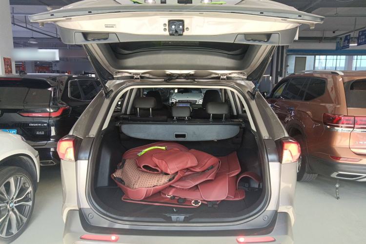 Used Toyota RAV4 2022 2.0L CVT Two-Wheel Drive Fashion Edition
