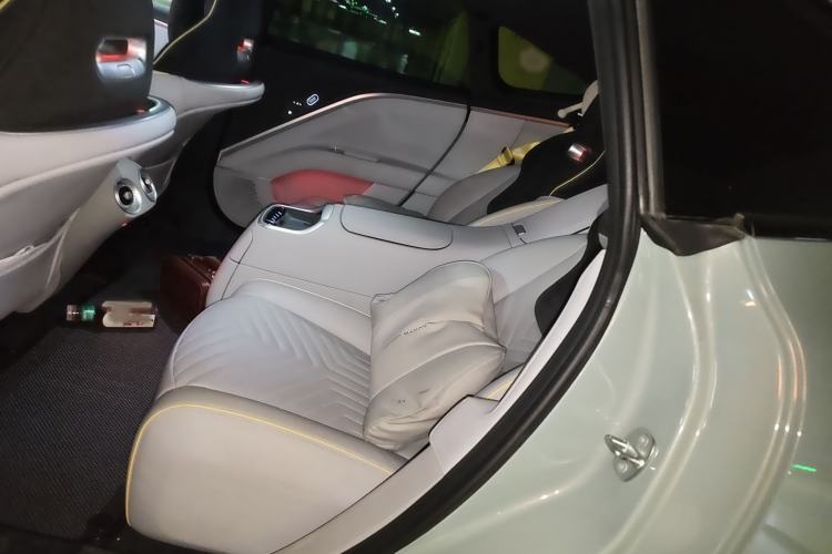 Used Avatr 11 2022 Long-Range Dual-Motor Luxury Edition 4 Seats
