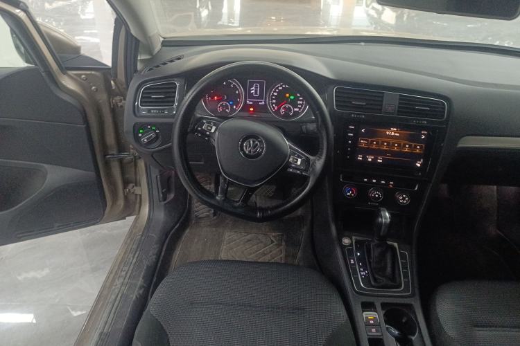 Used Volkswagen Golf 2020 Zhiai Edition 280TSI DSG Comfort Model
