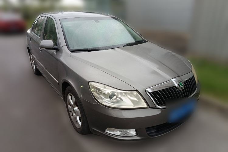 Used Skoda Octavia 2010 1.6L Manual Eado Edition

