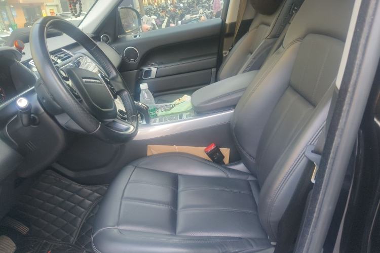 Used Land Rover Range Rover Sport 2021 3.0 L6 SE
