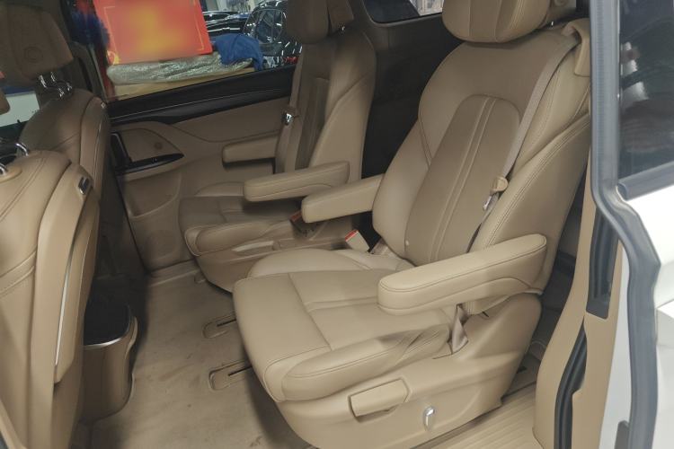 Used Buick GL8 2021 ES Land Cruiser 653T Luxury Edition Left Rear Seat