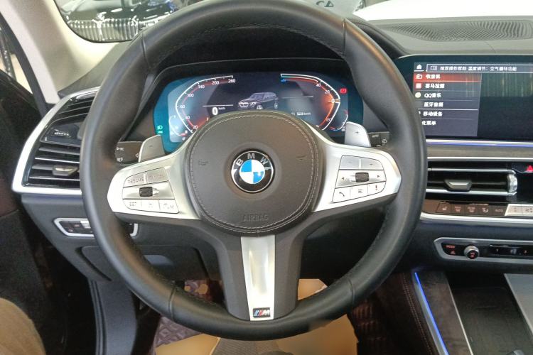 Used BMW X5 2022 Restyled xDrive 30Li Luxury Version M Sport Package