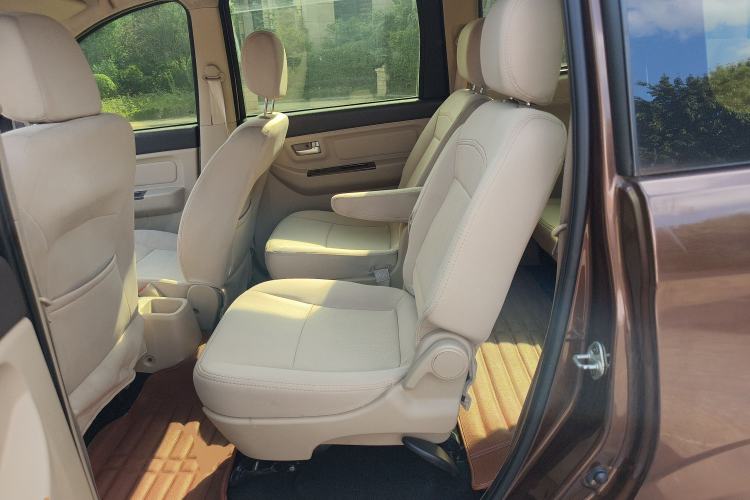 Used BAIC Weiwang M20 2014 1.5L Comfort version DAM15DL
