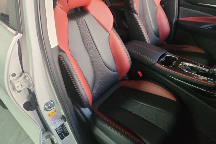 Used CHANGAN OSHAN X5 2021 1.5T DCT Prestige Edition Right Front Seat