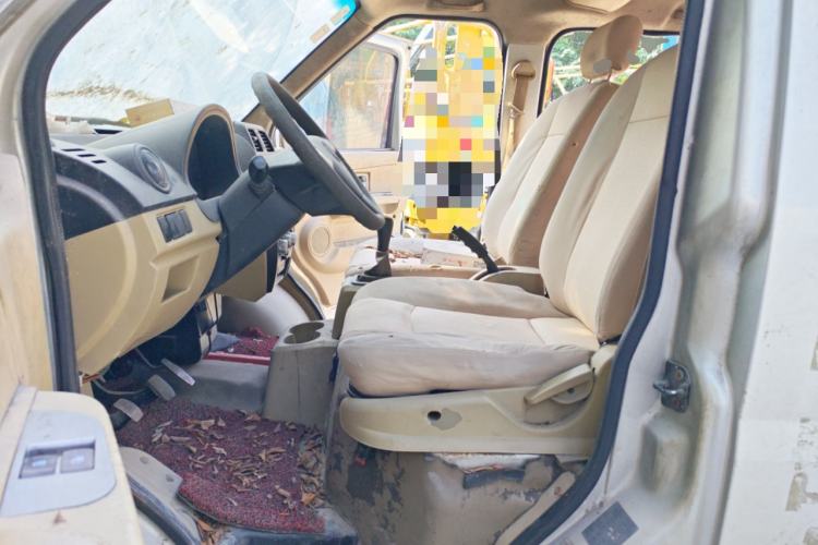 Used Dongfeng Xiaokang C35 2013 1.4L Base Van DK13-06
