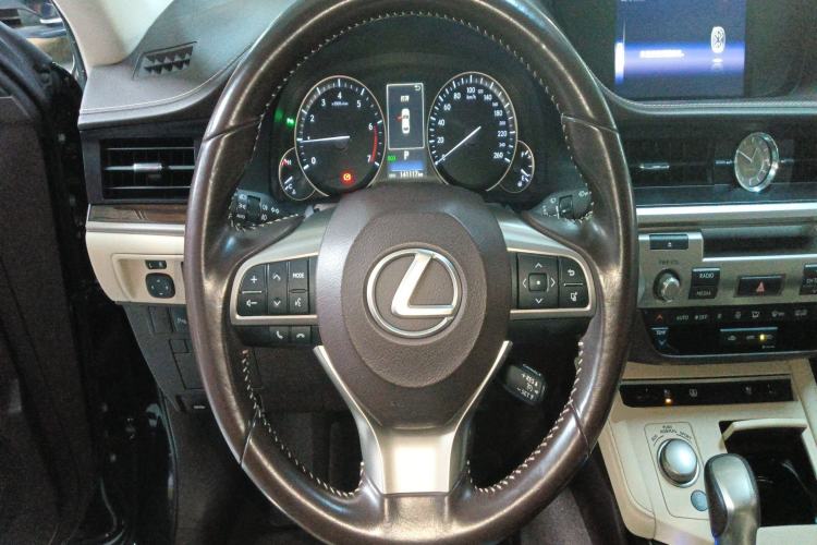Used Lexus ES 2015 250 Elegant Edition