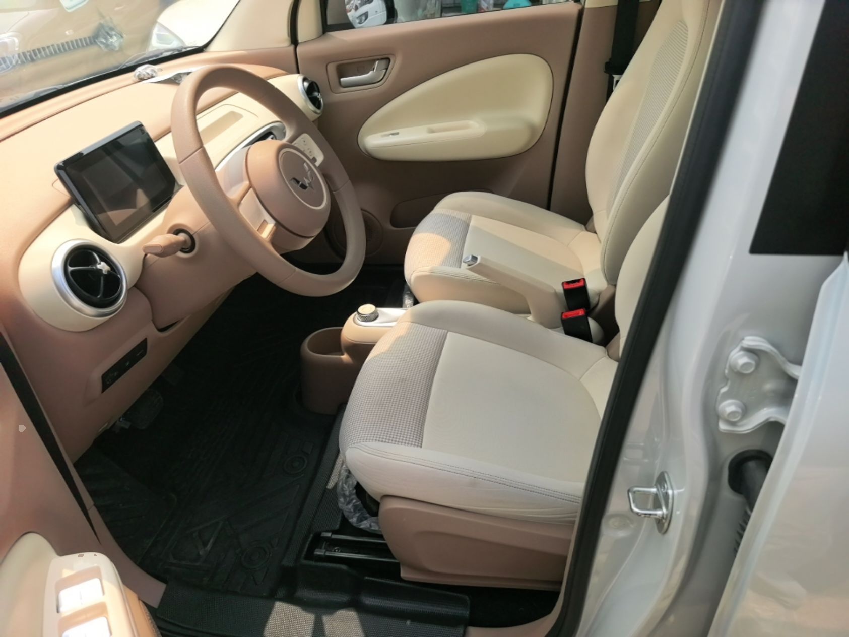 Vordere Reihe im Auto