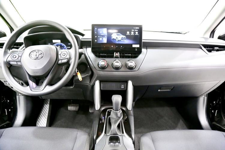 Used Toyota Corolla Cross 2024 2.0L Pioneer Edition