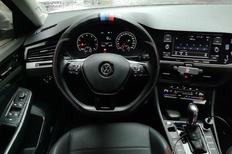 Used Volkswagen Bora 2020 1.5L Automatic Elite Version Steering Wheel