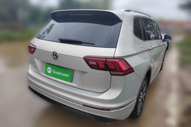 Used Volkswagen Tiguan L New Energy 2019 430 PHEV Hybrid Luxury Edition Rear Right 45 Deg