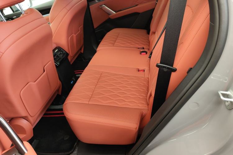 Used BYD Tang New Energy 2025 Model Smart Drive Version DM-i 175KM Prestige Version Left Rear Seat