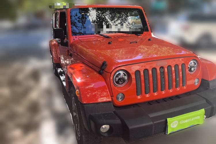 Used Jeep Wrangler 2014 3.0L Sahara Four-Door Edition Front Right 45 Deg