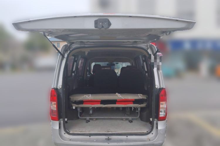 Used Wuling Rongguang V 2018 1.5L Standard Version Trunk