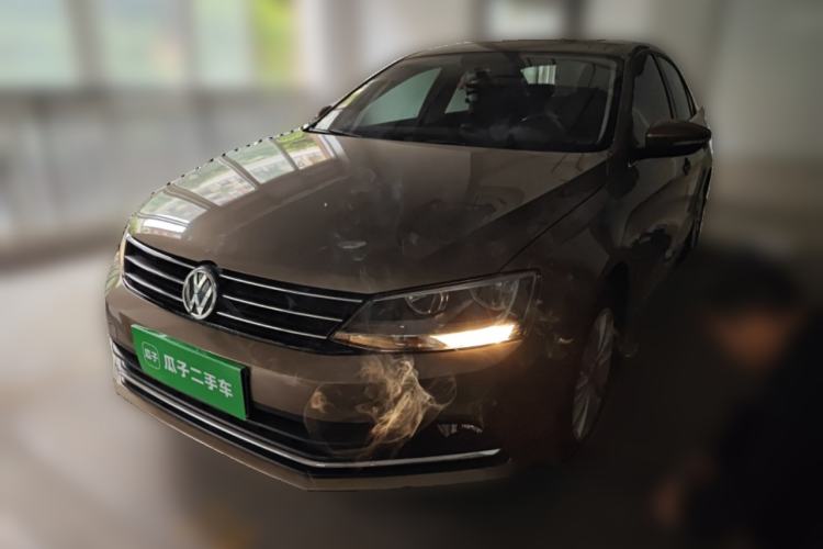 Used Volkswagen Sagitar 2015 230TSI Manual Comfort Version