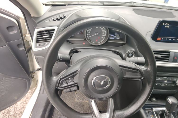 Used Mazda 3 Axela 2017 Sedan 1.5L Automatic Luxury Model Emission Standard China V