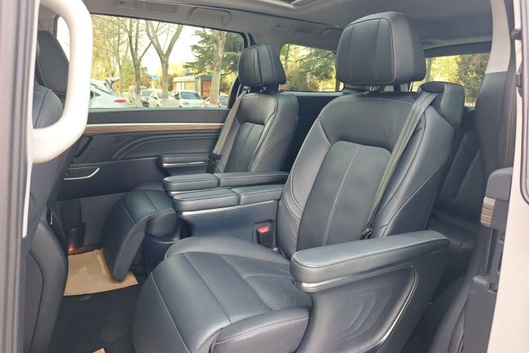 Used GAC Trumpchi M8 2023 Master Series 390T Prestige Edition Left Rear Seat