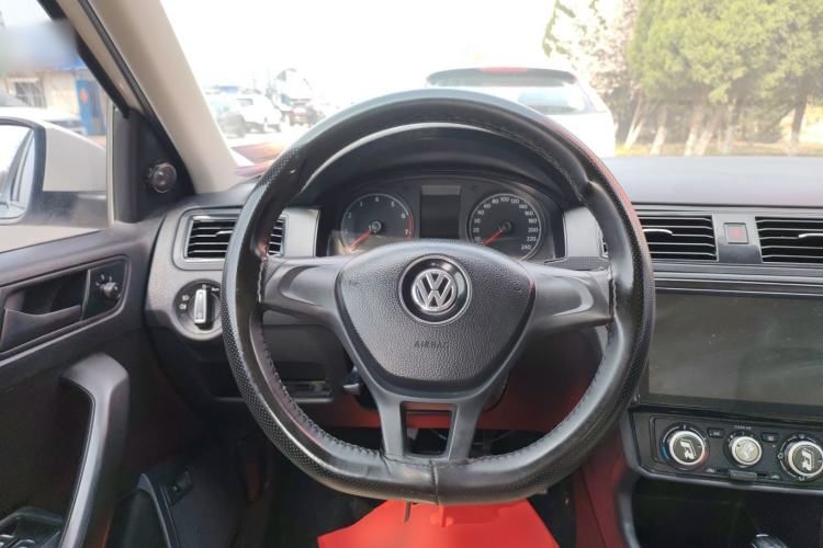 Used Volkswagen Santana 2018 1.5L Automatic Fashion Edition
