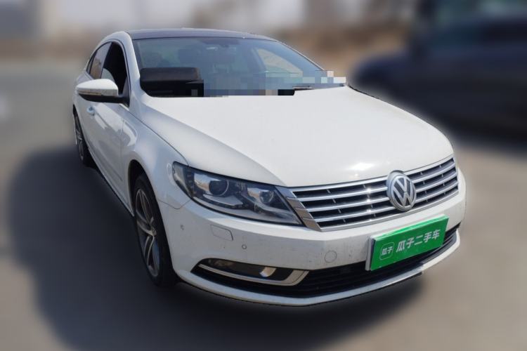 Used Volkswagen FAW-Volkswagen CC 2015 2.0 TSI Luxury Model Front Right 45 Deg