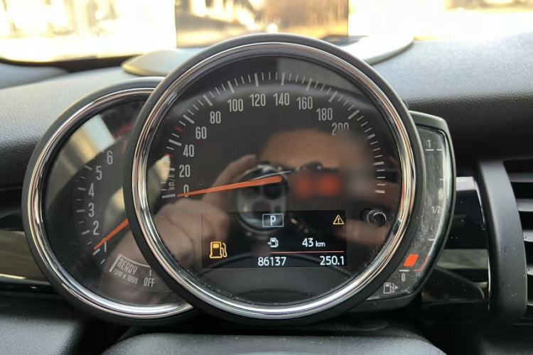 Used MINI MINI 2018 1.5T COOPER Racing Edition Five-Door Version