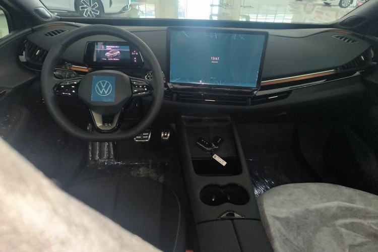 Used Volkswagen ID.UNYX 2025 Pure Model Center Console