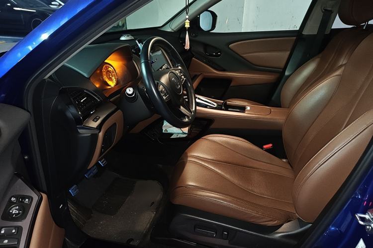 Used Acura CDX 2016 1.5T Two-Wheel Drive Deluxe Edition