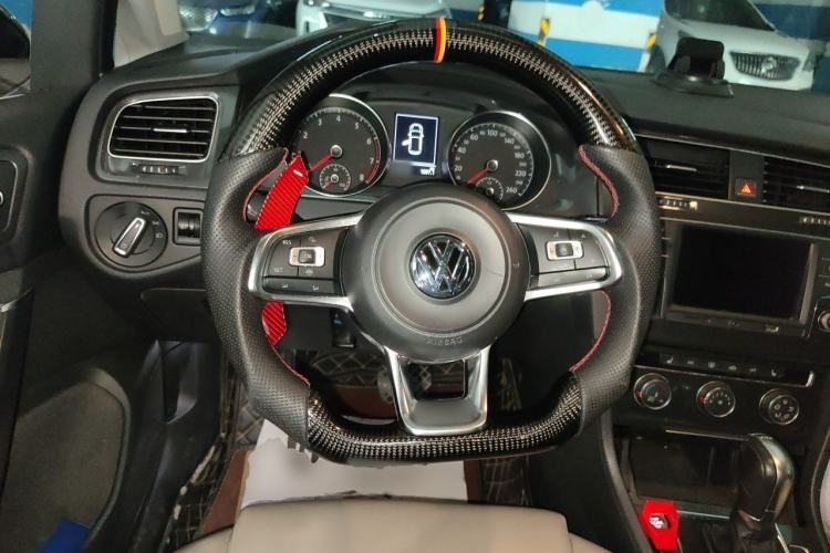 Used Volkswagen Golf 2017 230TSI Automatic Luxury Million-Vehicle Commemorative Edition
