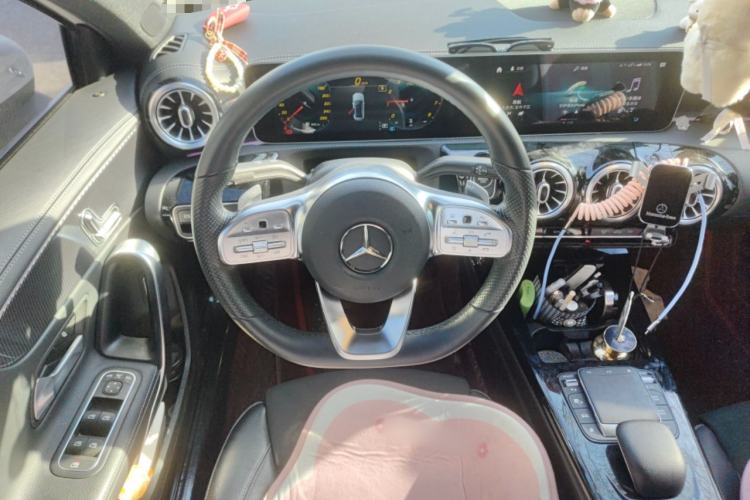 Used Mercedes-Benz A-Class 2020 Restyled A 200 L Sport Sedan Fashion Version
