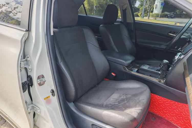 Used Toyota Reiz 2013 2.5V Shangrui Edition Left Front Seat