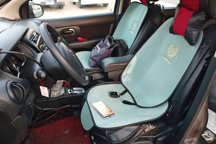 Used Nissan Livina 2015 1.6XE CVT Comfort Edition Left Front Seat