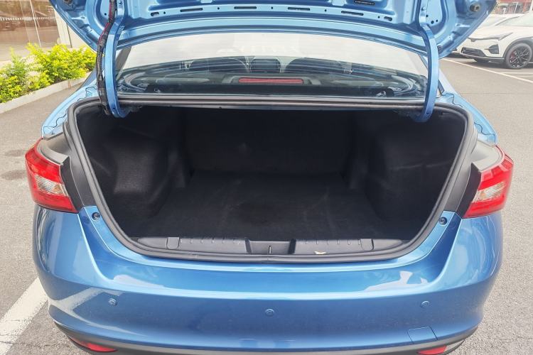 Used Chery Arrizo 5 2016 1.5L CVT Trendsetting Edition Trunk