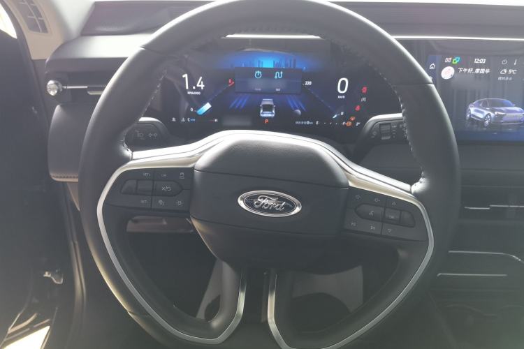 Used Ford Mondeo 2025 2.0T EcoBoost Luxury Version