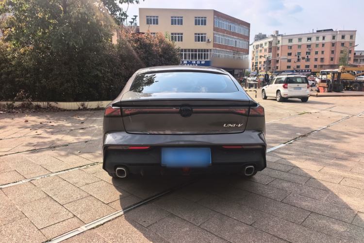 Used CHANGAN UNI-V 2023 1.5T Prestige Model
