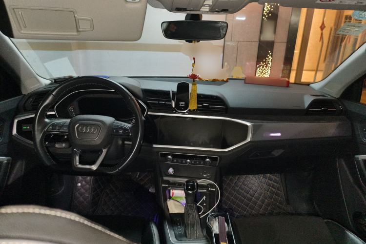 Used Audi Q3 2020 40 TFSI Fashion Dynamic Model