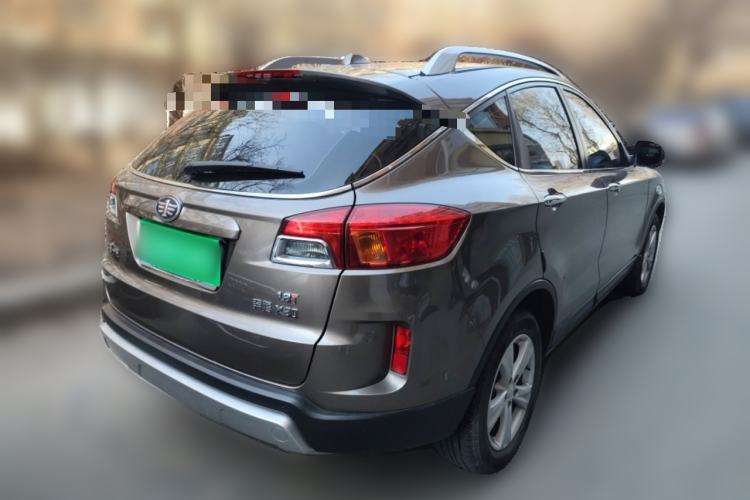 Used Bestune X80 2015 1.8T Automatic Flagship Model Rear Right 45 Deg