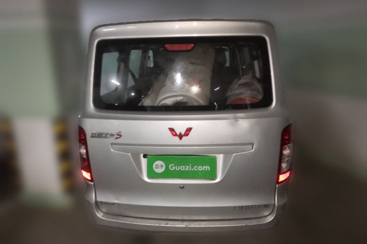 Used Wuling Zhiguang 2015 1.2L S Standard Model LSI