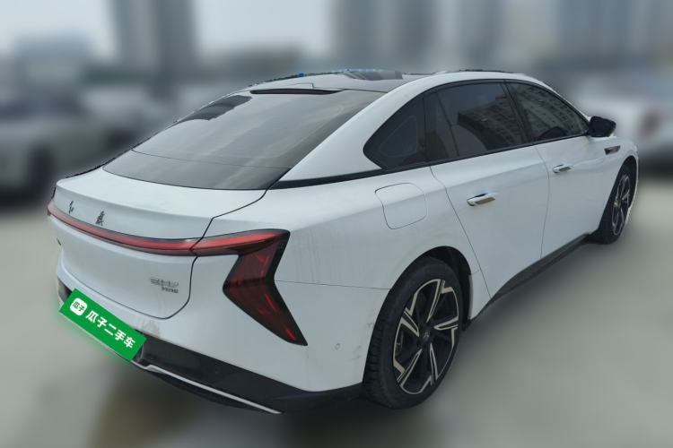 Used Hongqi EH7 2024 760 Pro+ Four-Wheel Drive Version Rear Right 45 Deg