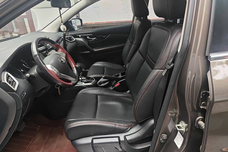 Used Nissan Qashqai 2016 2.0L CVT Elite Edition Left Front Seat