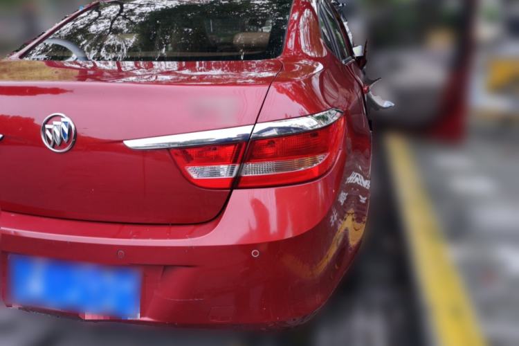 Used Buick GT 2010 GT 1.6L Automatic Fashion Edition Rear Right 45 Deg