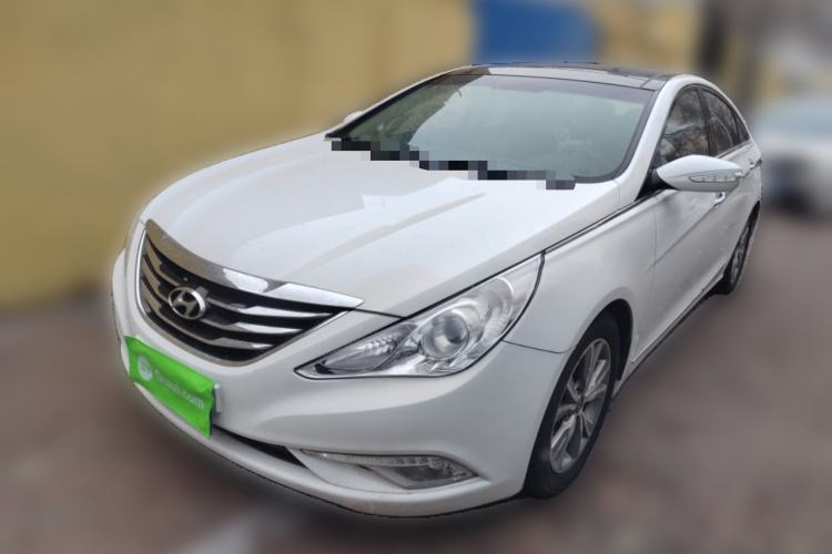 Used Hyundai Sonata 2014 2.4L Automatic Luxury Version China IV Standard