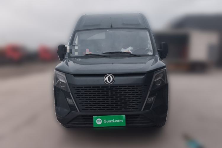 Used Dongfeng Yufeng 2023 V9+ 2.3T Manual Rear-Drive Dual Rear Tires Long Wheelbase High-Roof 3-Seater Cargo Van Front