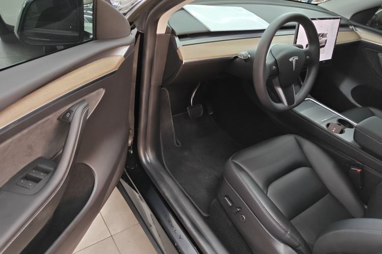 Used Tesla Model Y 2022 Revised Version Long-Range All-Wheel Drive