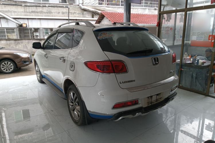 Used Luxgen Great 7 SUV 2014 2.2T Four-Wheel Drive Flagship Version
